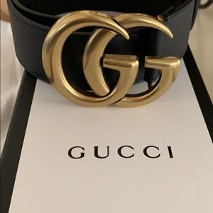 100% authentic Gucci belt need to sell ASAP